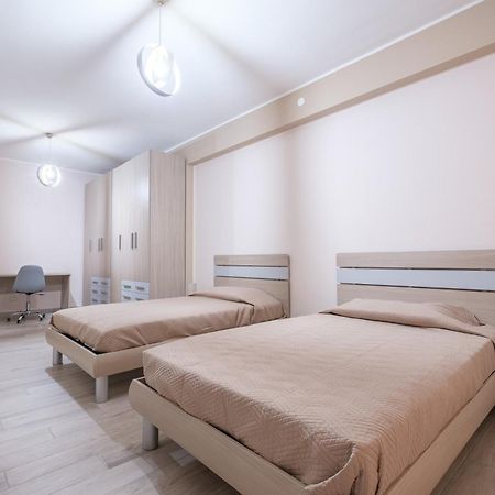 Damilhouse 1 Apartment Messina Ngoại thất bức ảnh